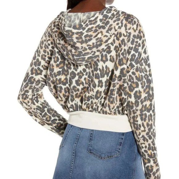 Nordstrom Cheetah Leopard Print Crop Hoodie Sweatshirt Size Small Long Sleeve - Picture 2 of 7